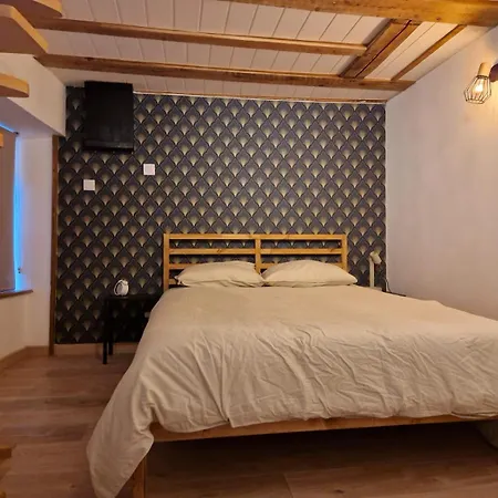 Les De Romain Et Julien Apartament *